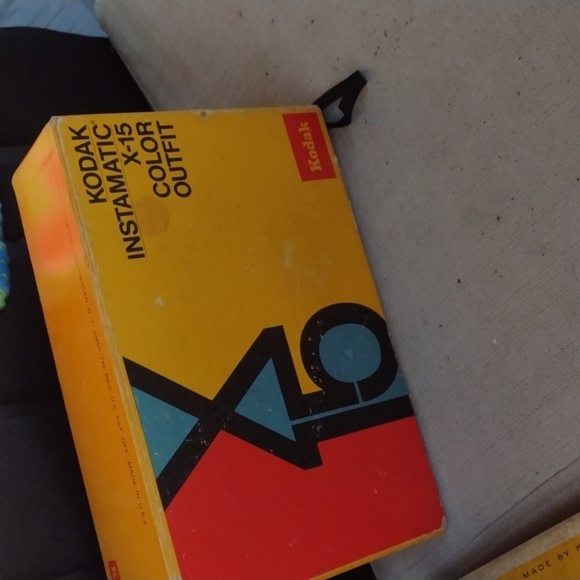 Kodak Instamatic x-15 color outfit - Picture 1 of 3